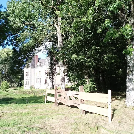 Le Chateau Du Grand Coudray Bed & Breakfast
