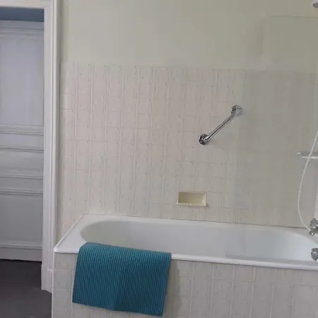 Le Chateau Du Grand Coudray Couette-café