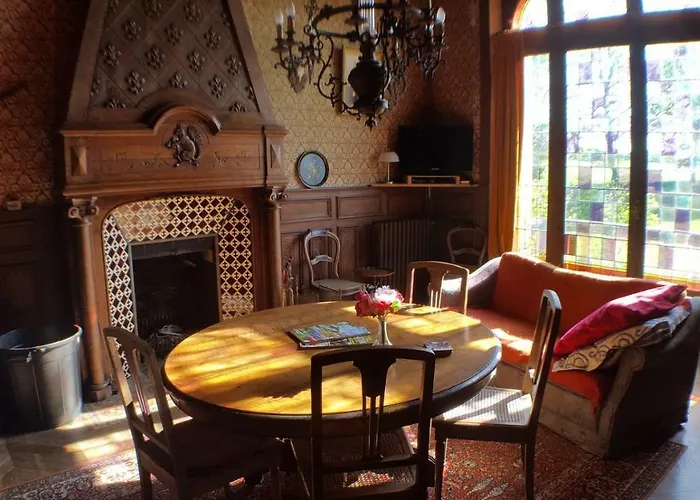 Le Chateau Du Grand Coudray Bed & Breakfast Villaines-la-Juhel